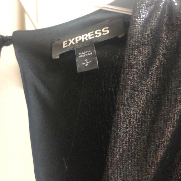 Top - Picture 3 of 4